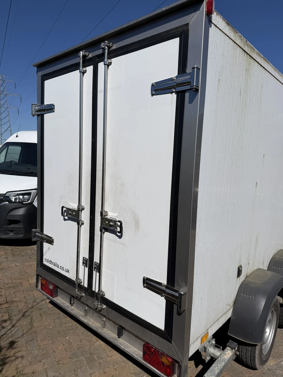 Coldtralia Refrigerated Twin Axle Trailer - Image 4